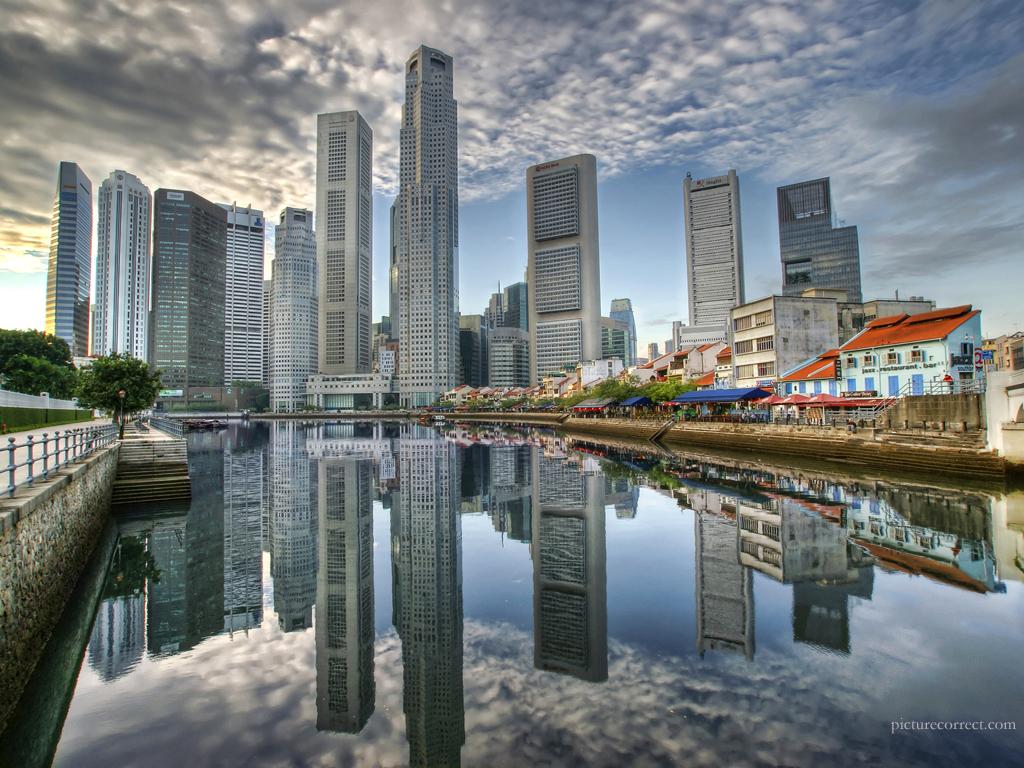 В Сингапуре насчитывается около 130 тысяч предприятий